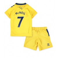 Everton Dwight McNeil #7 Fotballklær Tredjedraktsett Barn 2022-23 Kortermet (+ korte bukser)